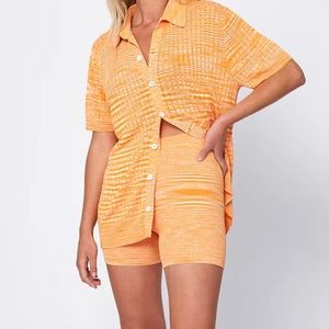 BY JOHNYY. MARLE KNIT set in Mandarin. Size S